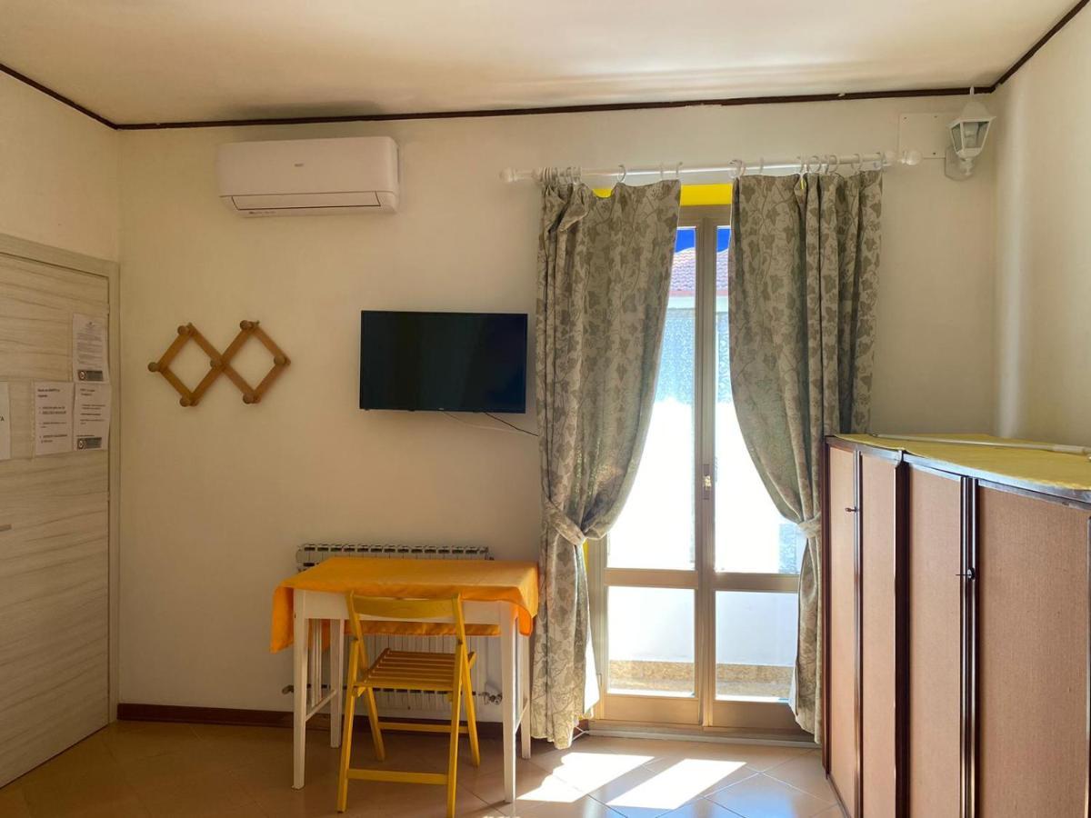 Pousada Copacabana Praia - Affittacamere - Casa Vacanza A Porto SantʼElpidio Exteriér fotografie