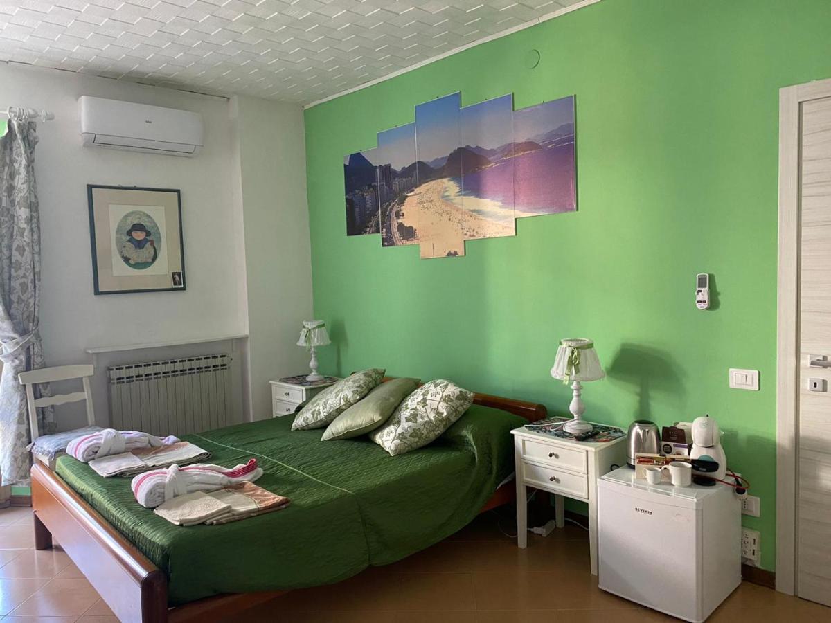 Pousada Copacabana Praia - Affittacamere - Casa Vacanza A Porto SantʼElpidio Exteriér fotografie